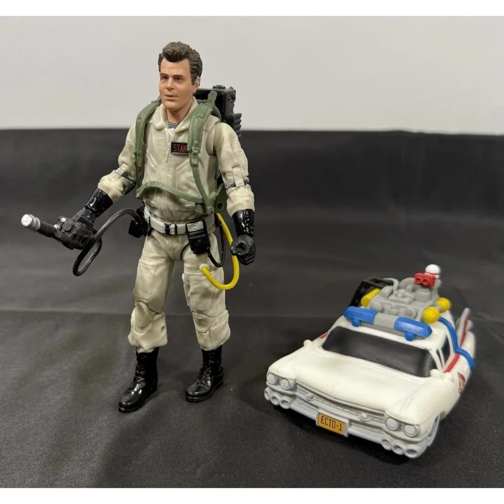 Hasbro Ghostbusters Ray Stantz Action Figure Kids 6 Inch Tan Ecto-1 Mini Vehicle